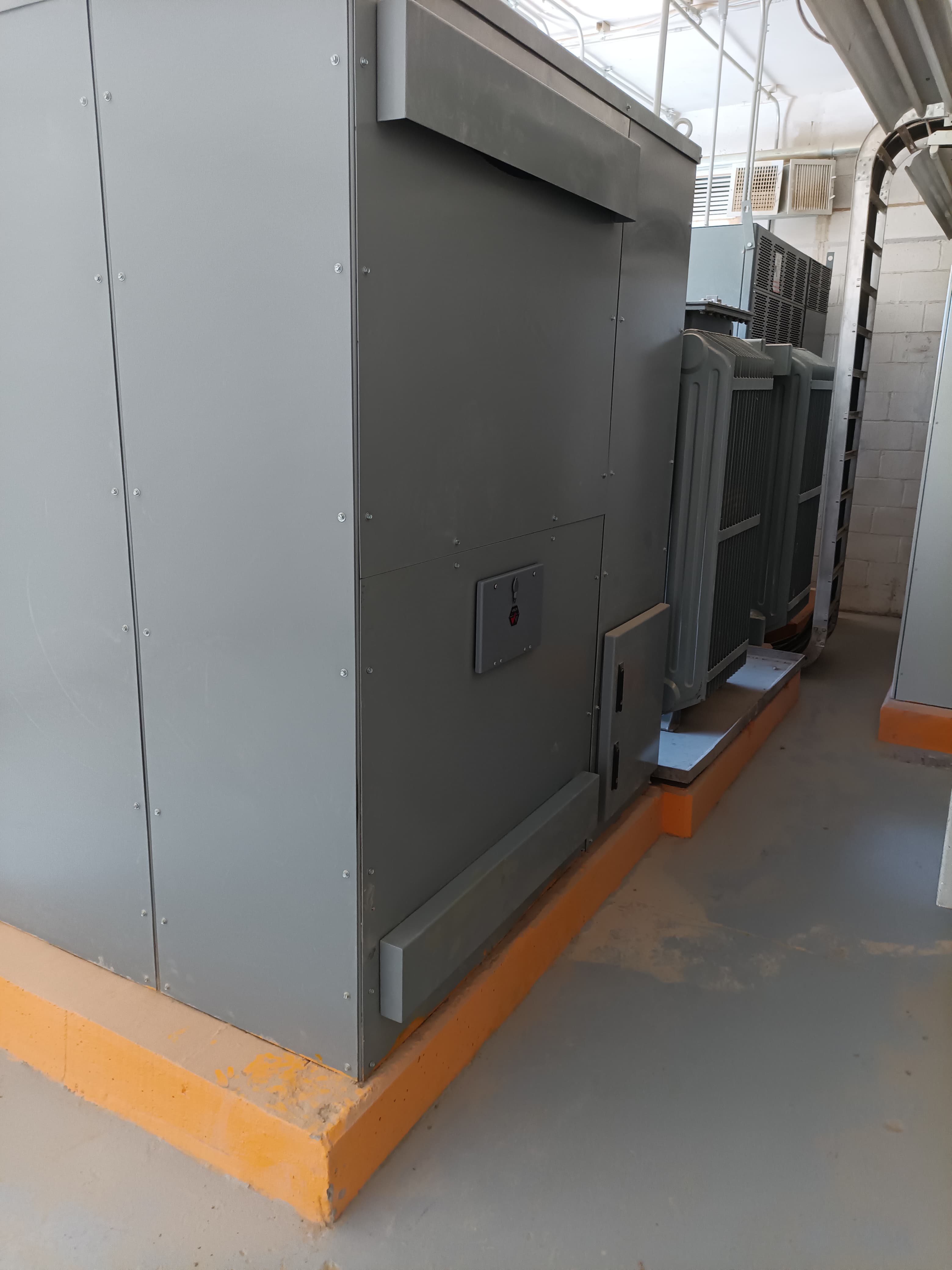 Instalacion en equipos de alta tension