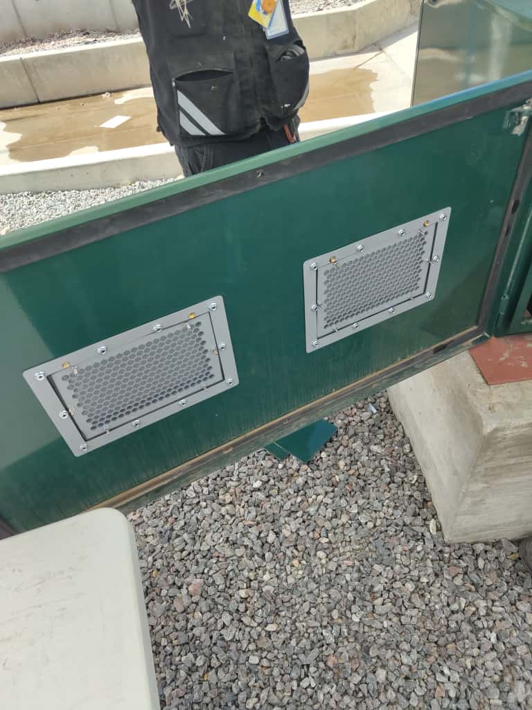 Instalacion en equipos de alta tension